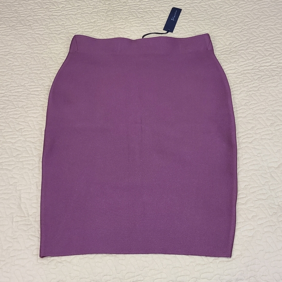 Shinestar scuba style pencil skirt size 1X - Picture 2 of 7